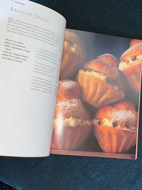 FAST FOOD FOR FRIENDS BY LEWIS ESSON