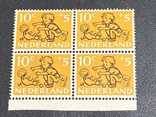 NEDERLAND #246  10C  BLOCK MNH