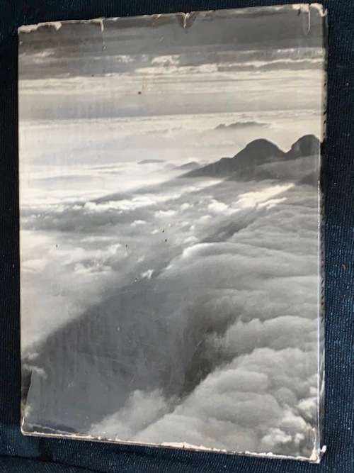 A CAMERA IN QUATHLAMBA PHOTOGRAPHING THE DRAKENSBERG BY MALCOLM L. PEARSE