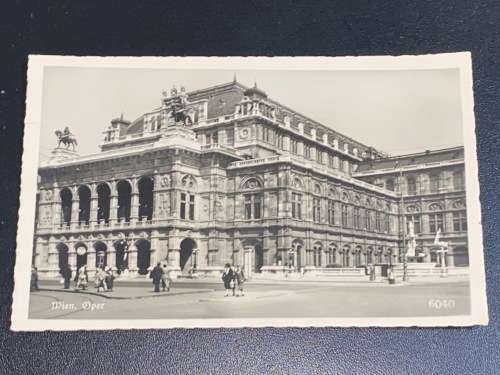 1940 VIENNA AUSTRIA OPERA POSTCARD