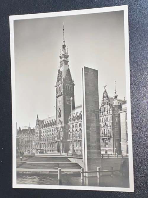 1940 EHRENMAL UND RATHAUS HAMBURG GERMANY PHOTO POSTCARD