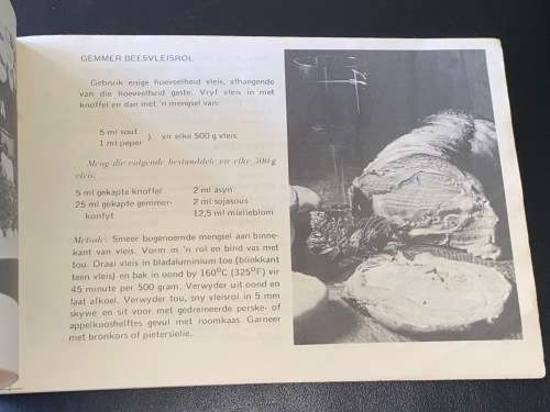 MEAT BOARD BE WISE WITH FOREQUARTER  RECIPE BOOK