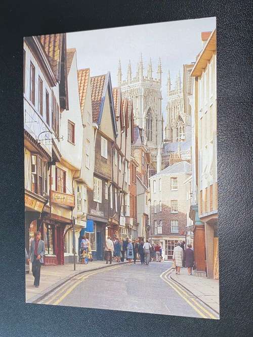 PETERGATE YORK UK POSTCARD