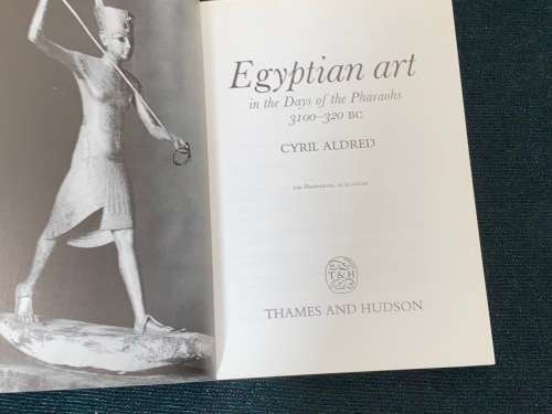EGYPTIAN ART BY CYRIL ALDRED