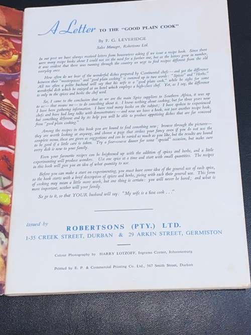 VINTAGE ROBERTSON`S SPICES RECIPE BOOK