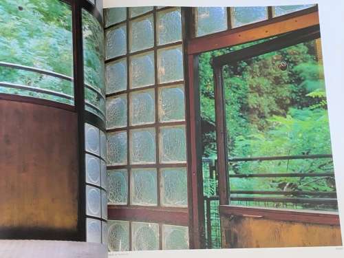 LA MAISON DE VERRE BY PIERRE CHAREAU