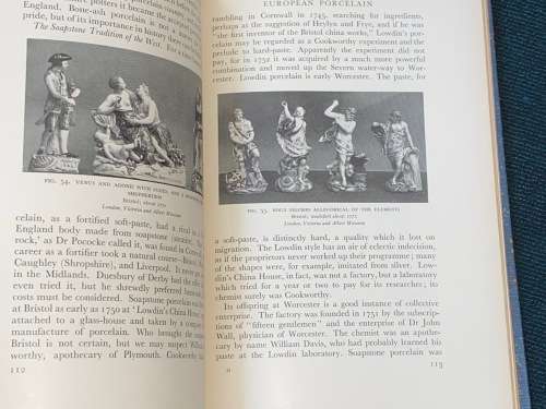 PORCELAIN AS AN ART AND A MIRROR OF FASHION BY ROBERT SCHMIDT