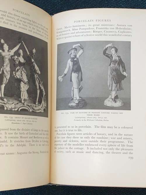 PORCELAIN AS AN ART AND A MIRROR OF FASHION BY ROBERT SCHMIDT