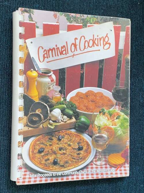 VINTAGE CARNIVAL OF COOKING RECIPE BOOK