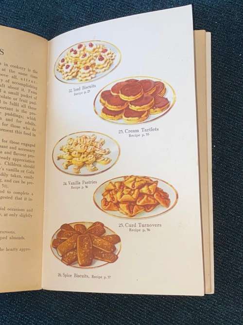 DR. OETKER`S RECIPES VINTAGE COOK BOOK