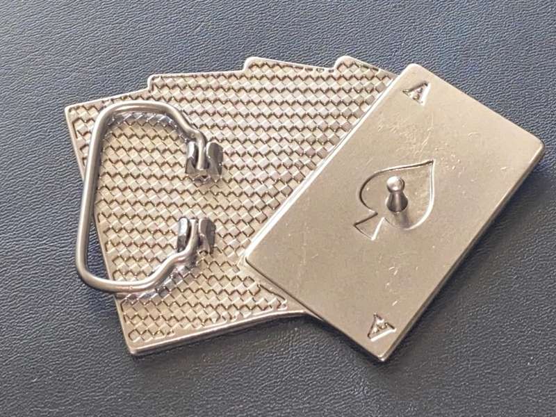 METAL POKER BELT BUCKLE