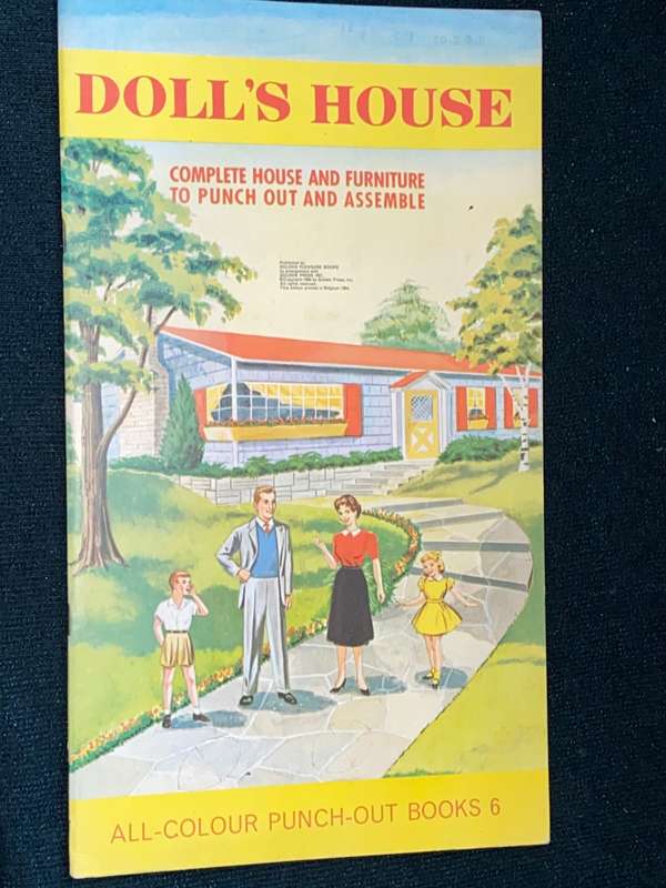 VINTAGE DOLL`S HOUSE COMPLETE HOUSE AND FURNITURE TO PUNCH OUT AND ASSEMBLE