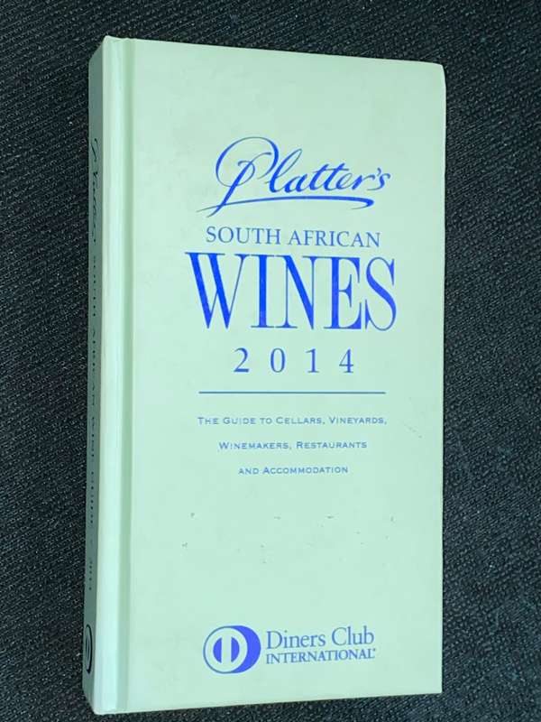 JOHN PLATTER`S GUIDE OF SOUTH AFRICAN WINE 2014