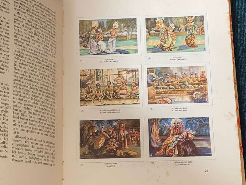 1933 COLLECTABLE DROSTE`S CACAO EN CHOCOLADEFABRIEKEN BALI CARD BOOK