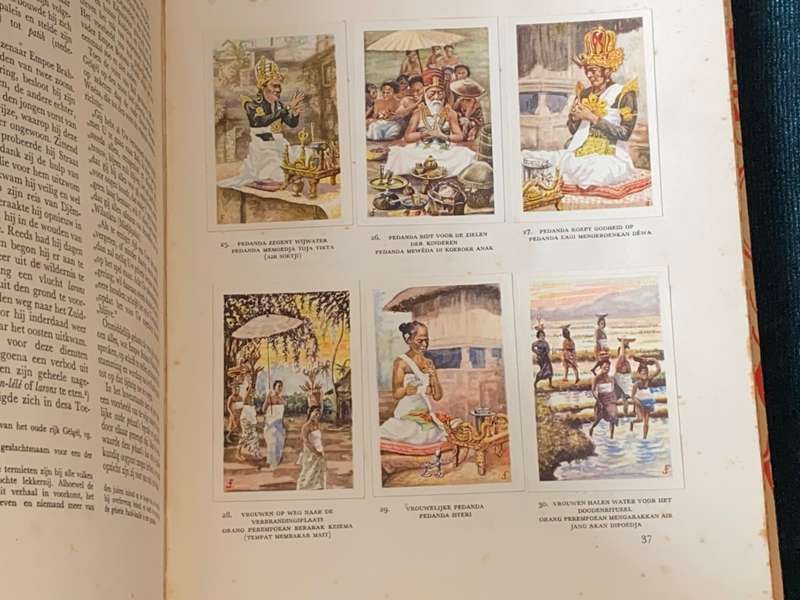 1933 COLLECTABLE DROSTE`S CACAO EN CHOCOLADEFABRIEKEN BALI CARD BOOK