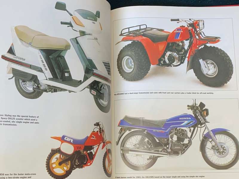 THE ILLUSTRATED HISTORY OF HONDA MOTORCYCLES BY ROY BACON