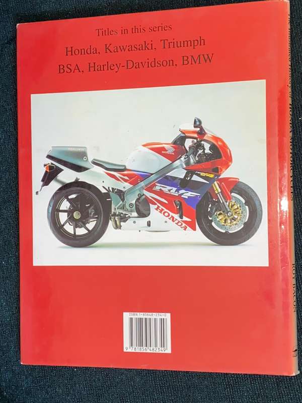 THE ILLUSTRATED HISTORY OF HONDA MOTORCYCLES BY ROY BACON