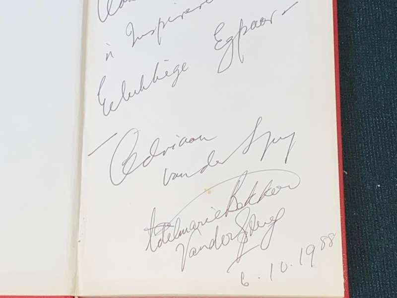 OLIVE SCHREINER ARBEID EN DIE VROU GEDENKUITGAWE 1975 SIGNED