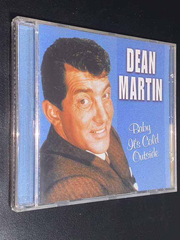 DEAN MARTIN  BABY IT`S COLD OUTSIDE CD