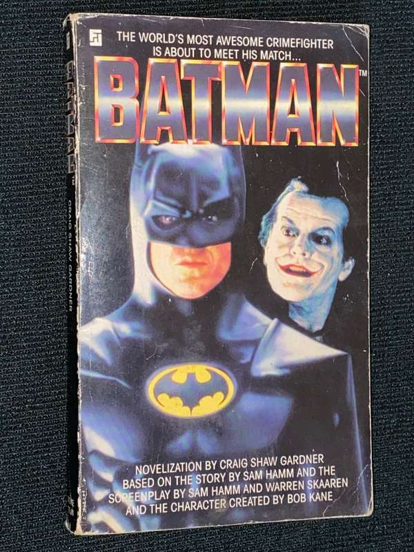BATMAN NOVEL BASED ON SCREENPLAY