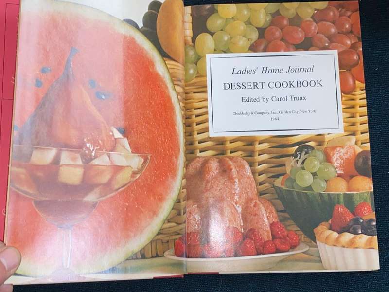 LADIES HOME JOURNAL DESSERT COOKBOOK