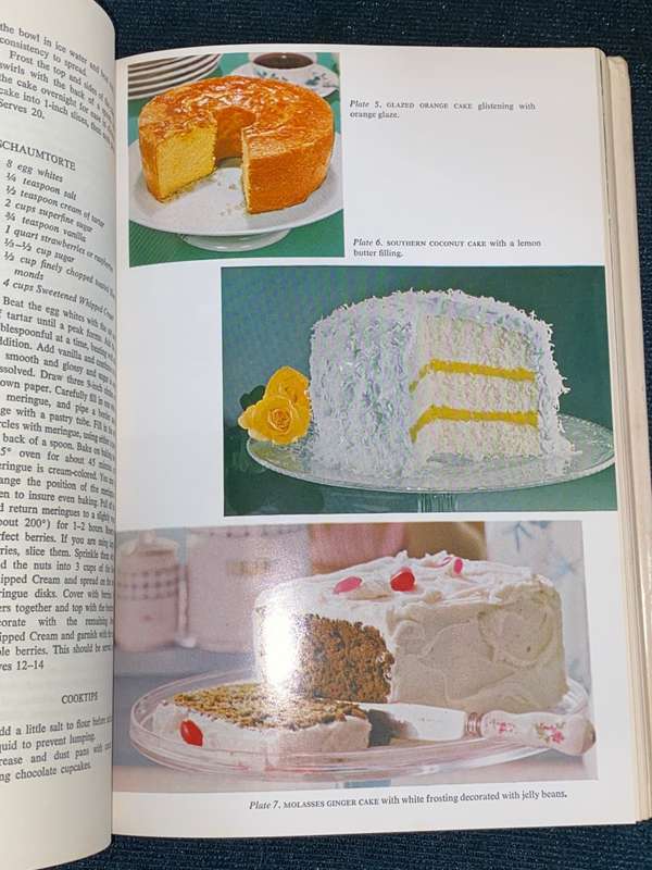 LADIES HOME JOURNAL DESSERT COOKBOOK