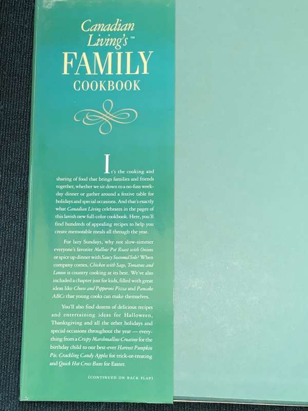 CANADIAN LIVING`S FAMILY COOKBOOK