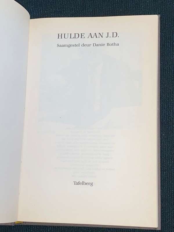 HULDE AAN J.D. SAAMGESTEL DEUR DANIE BOTHA LIMITED EDITION