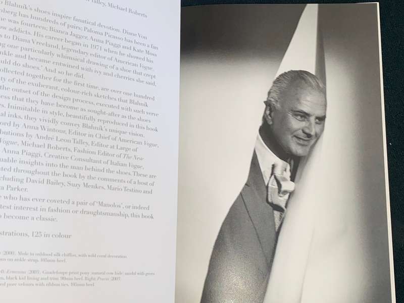 MANOLO BLAHNIK DRAWINGS