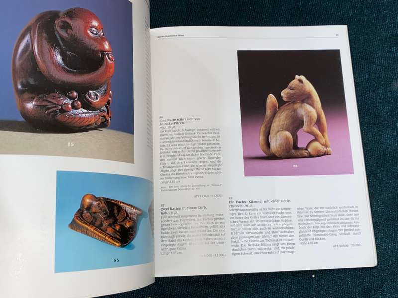 NETSUKE SAMMLUNG PINGOTTI AUCTION CATALOGUE  1998