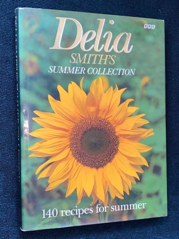 DELIA SMITH`S SUMMER COLLECTION 140 RECIPES FOR SUMMER