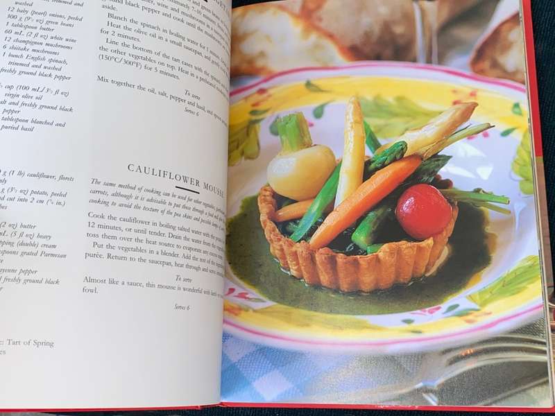 TONY BILSON`S FINE FAMILY COOKIMNG
