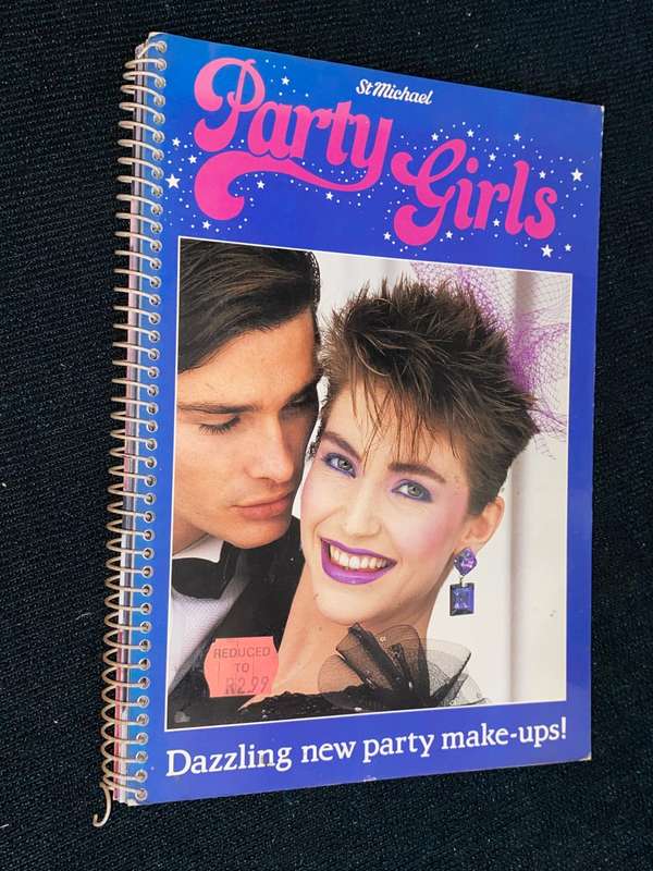 ST. MICHAEL PARTY GIRLS DAZZLING NEW PARTY MAKE-UPS!