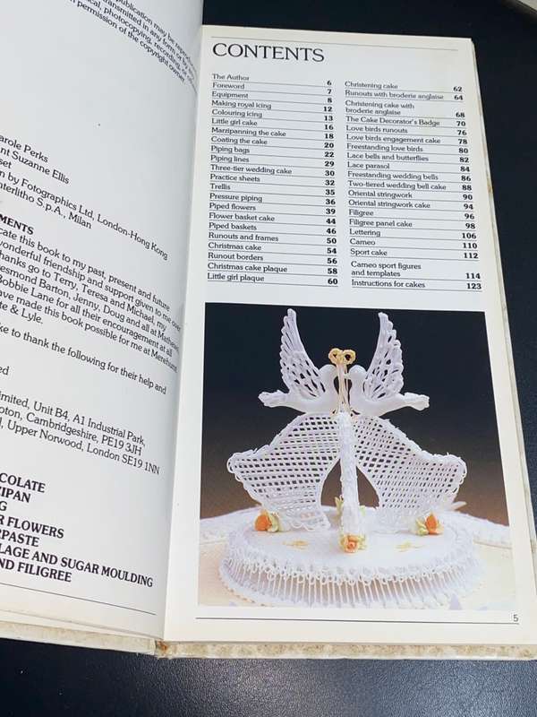 ROYAL ICING THE ART OF SUGARCRAFT BY BRENDA PURTON