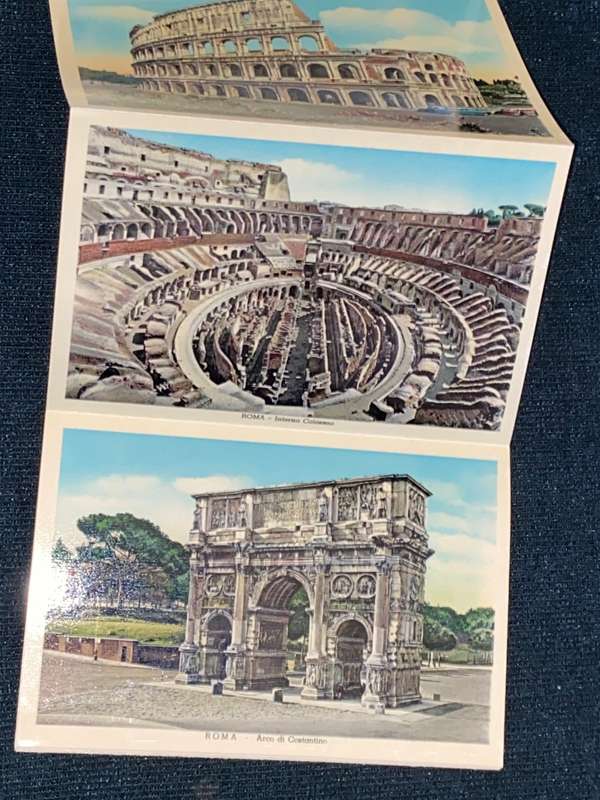 VINTAGE FOLD OUT OF ROMA 32 COLOURISED PHOTOS OF ROME