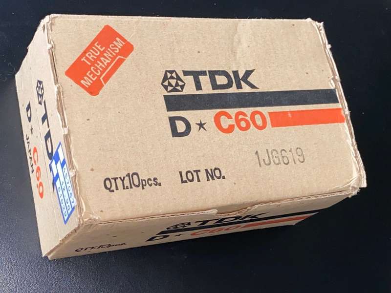BLANK BOX OF 8 UNUSED 1977 JAPANESE TDK D* C60 CASSETTE TAPES