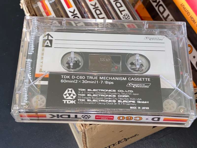 BLANK BOX OF 8 UNUSED 1977 JAPANESE TDK D* C60 CASSETTE TAPES