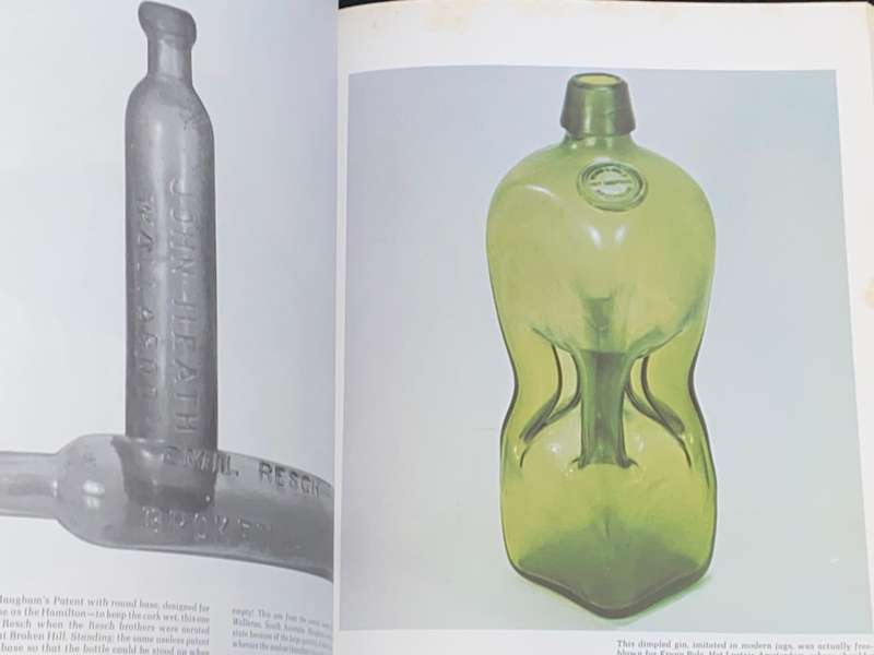 ANTIQUE BOTTLE COLLECTING IN AUSTRALIA BY JOHN VADER AND BRIAN MURRAY