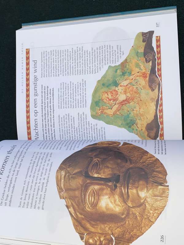 MYTHOLOGIE EEN GEILLUSTREERDE GESCHIEDENIS VAN MYTHEN EN VERHALEN UIT DE HELLE WERELD