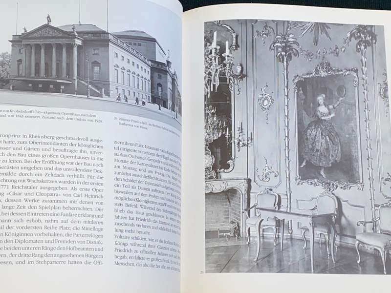 BERLIN KONIGSRESIDENZ - REICHSHAUPTSTADT - NEUBEGINN  MARTIN HURLIMANN