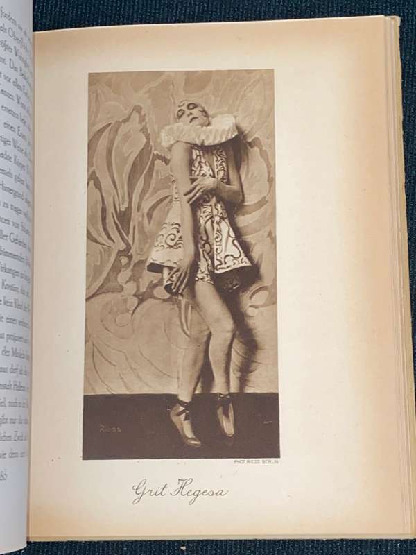 DER TANZ ALS KUNSTWERK  FRANK THIESS