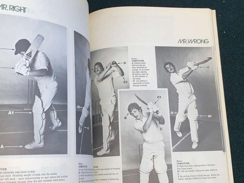 PLAY CRICKET THE RIGHT WAY BY TOM REDDICK SIGNED