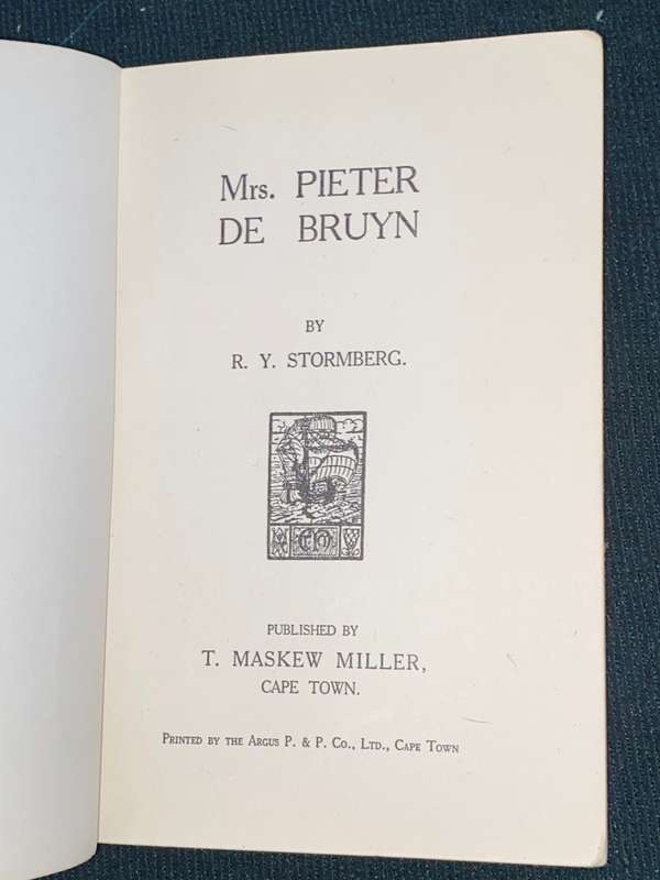 MRS PIETER DE BRUYN DEUR R.Y. STORMBERG 1920`S