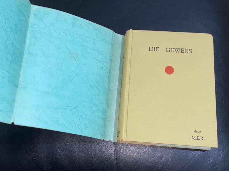 DIE GEWERS DEUR M.E.R. SIGNED