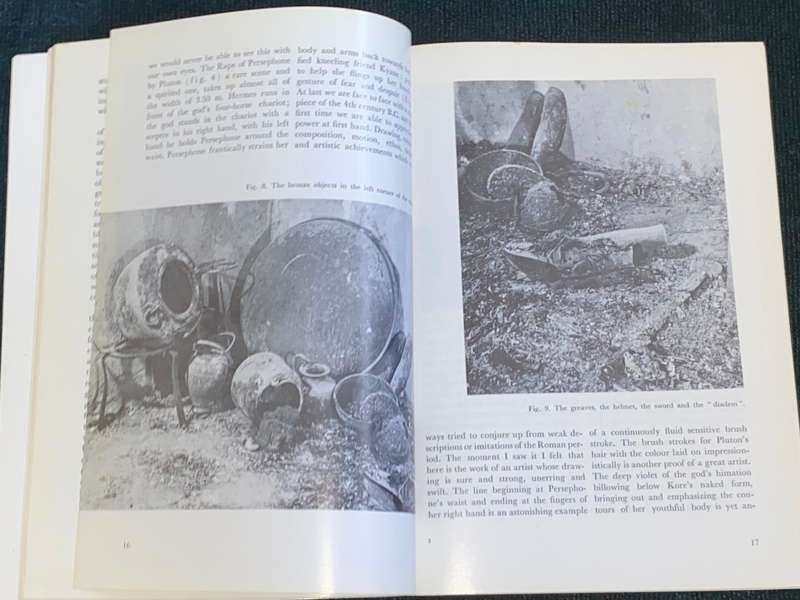 THE ROYAL GRAVES AT VERGINA BY M. ANDRONIKOS ATHENS 1978