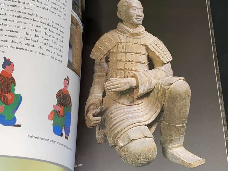 THE QIN DYNASTY TERRA COTTA ARMY OF DREAMS XI`AN PRESS SIGNED CHINESE