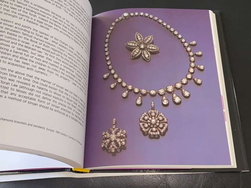DIAMONDS AND GEMSTONES IN JUDAICA - OPPENHEIMER DIAMOND MUSEUM