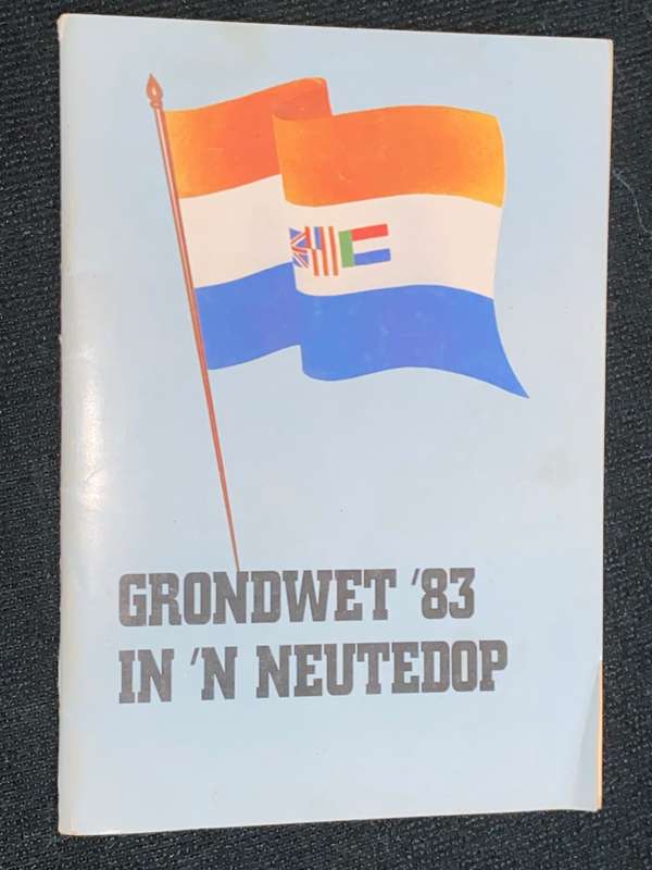 CONSTITUTION `83 IN A NUTSHELL / GROONDWET `83 IN `N NEUTEDOP