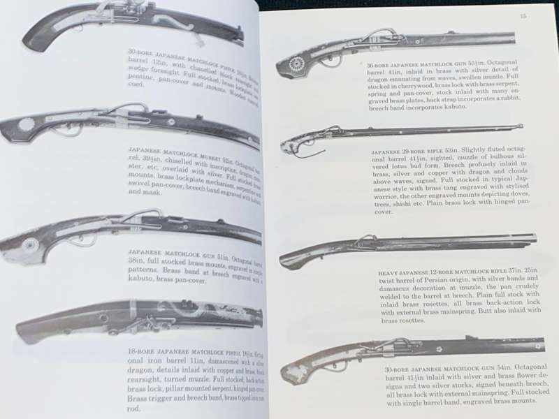 THE COLLECTOR`S ILLUSTRATED GUIDE TO FIREARMS BY MARTIN MILLER
