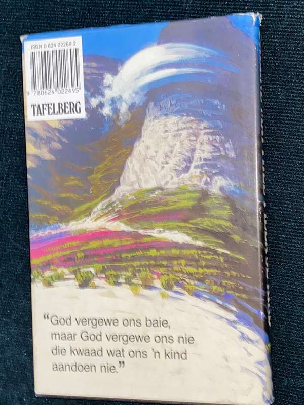 FIELA SE KIND DALENE MATTHEE SIGNED